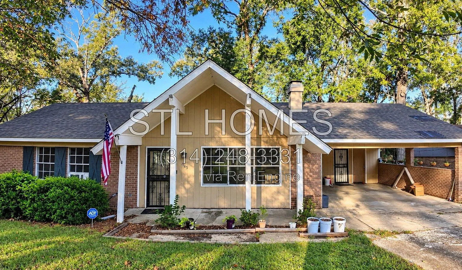 3 bed, 2.0 bath, 1390 sqft, $795 — Photo 2