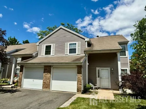 55 Renaissance Ln, New Brunswick, NJ 08901