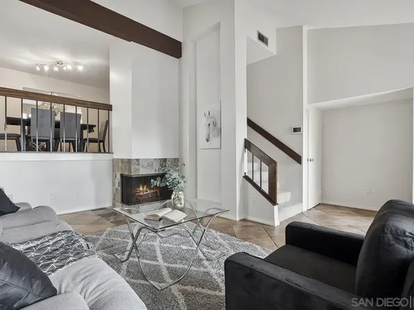 6787 Caminito Del Greco, San Diego, CA 92120