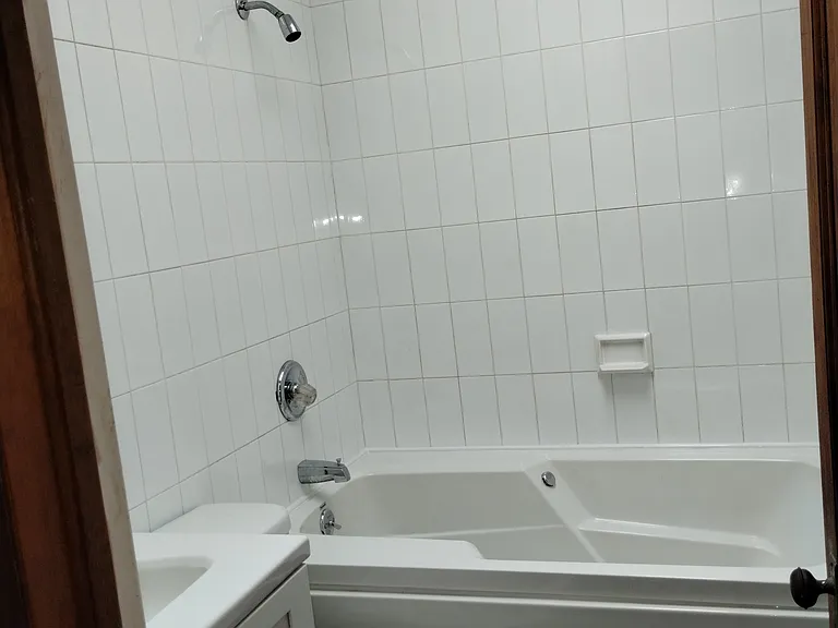 456 7th St #1 — Photo 35