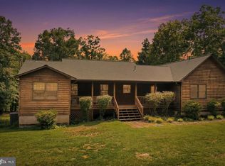 1201 Pilgrims Way, Bentonville, VA 22610