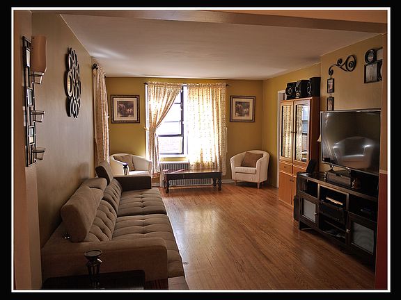 2nd image of 8325 98th St APT 1E