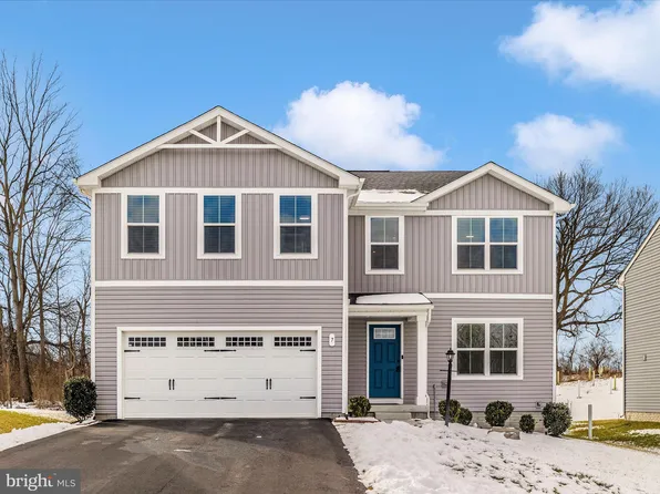 7 Charlotte St, Hagerstown, MD 21740