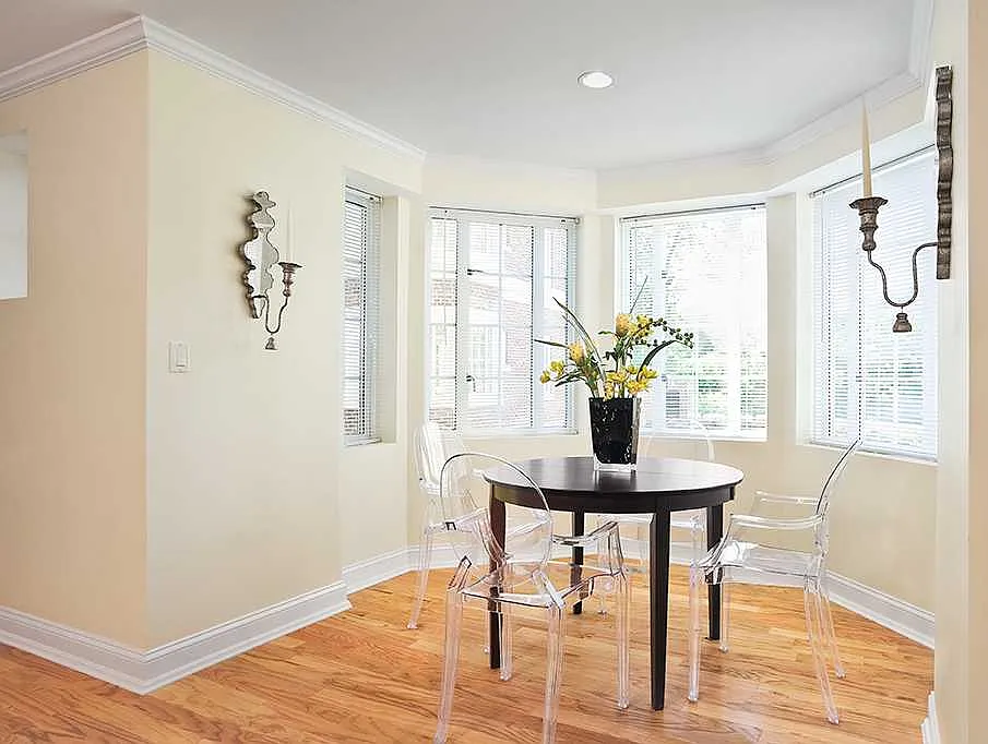 4 bed, $8,250 — Photo 4