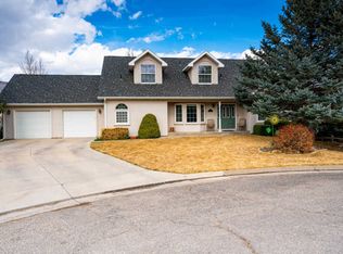 69 Promontory Pl, Parachute, CO 81635