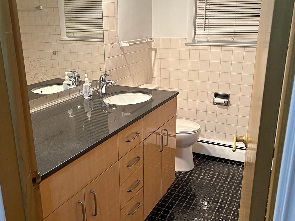 2nd image of 5411 N Monitor Ave APT 1