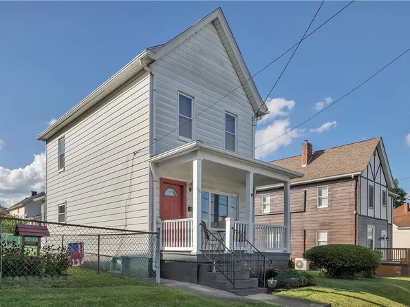 111 S 5th St, Youngwood, PA 15697