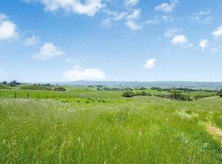 850 Lynch Rd, Petaluma, CA 94954