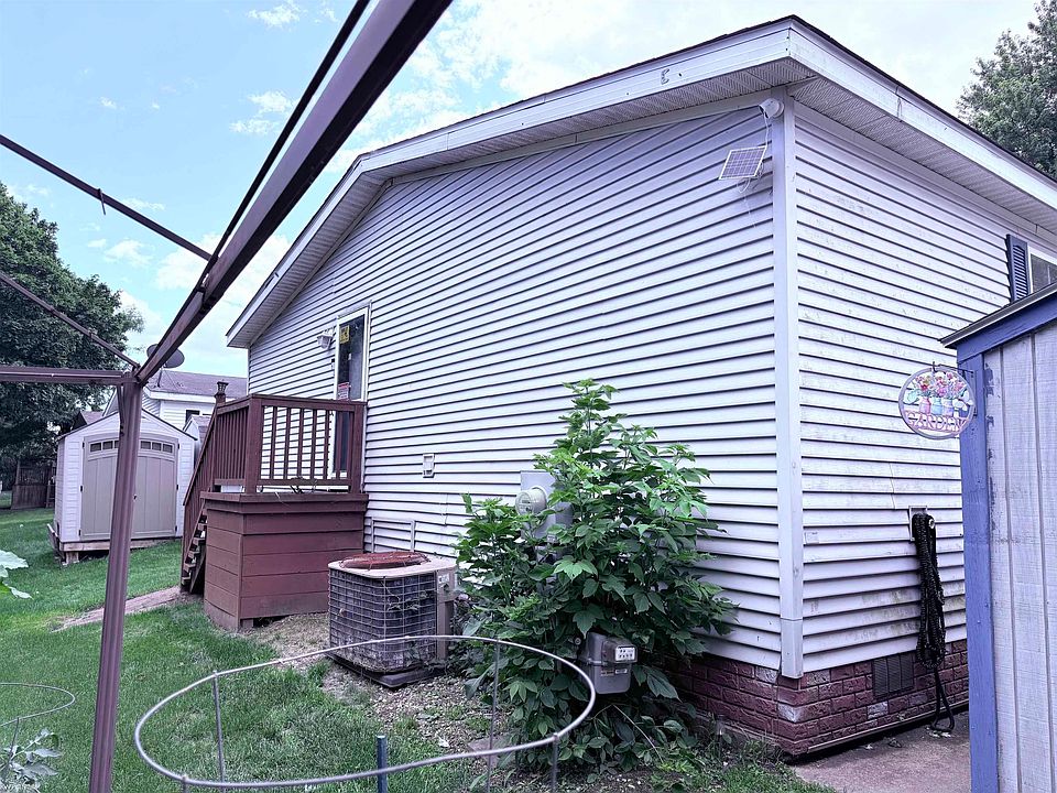 43864 Eureka Dr, photo 20