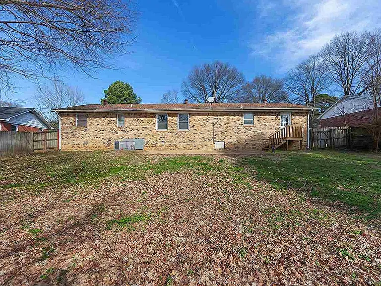 16 Sunvalley Dr — Photo 13