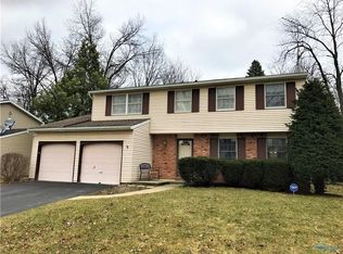 4618 Sheringham Ln, Sylvania, OH 43560