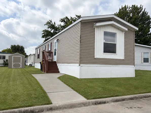 2 Bed 2 Bath Single Section Plan, Rivers Edge
