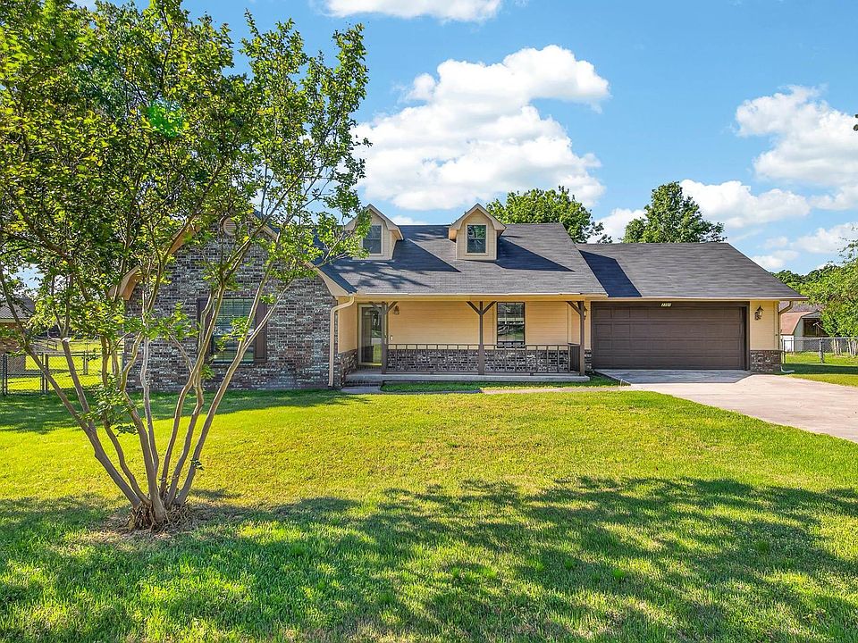 1st image of 2101 Kamak Dr