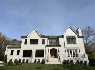 6346 Bresslyn Rd, Nashville, TN 37205