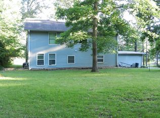 637 E No Name Rd, Carbondale, IL 62902