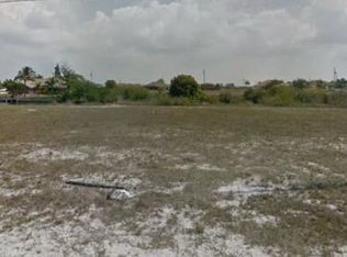719 NW 38th Ave, Cape Coral, FL 33993
