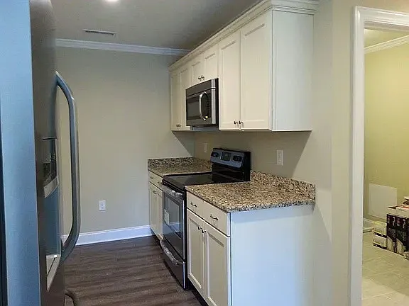 235 Fairfield Ln — Photo 10