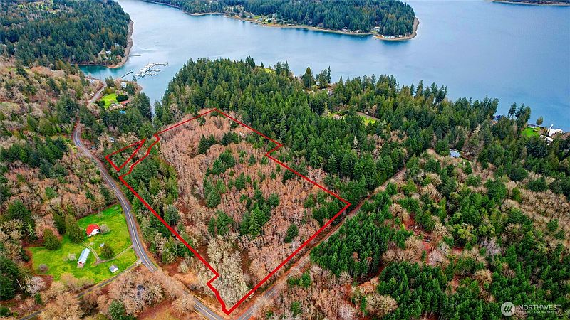 2nd image of 5118 Key Peninsula Highway SW