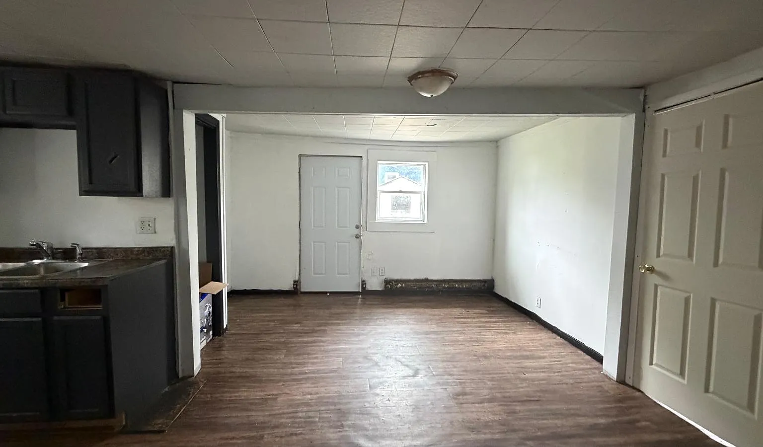 1 bed, $550 — Photo 1
