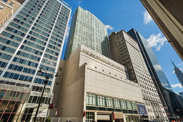 Rented by Brookfield (Funnel) | media 7