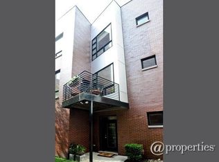 2330 W Armitage Ave, Chicago, IL 60647