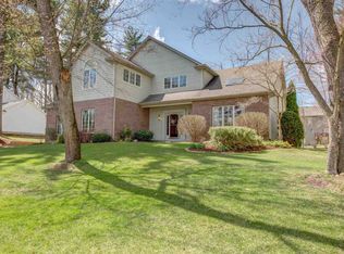 52463 Woodington Ct, Granger, IN