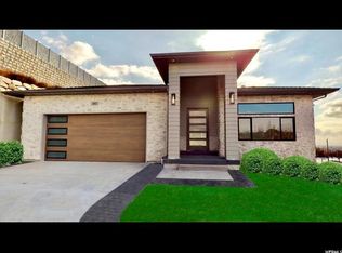 3867 W Hunters Ct, Cedar Hills, UT 84062