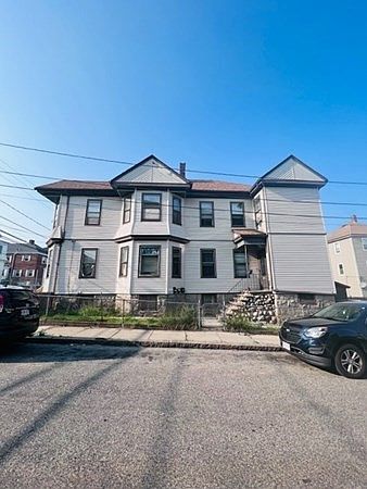 2nd image of 102 E Main St
