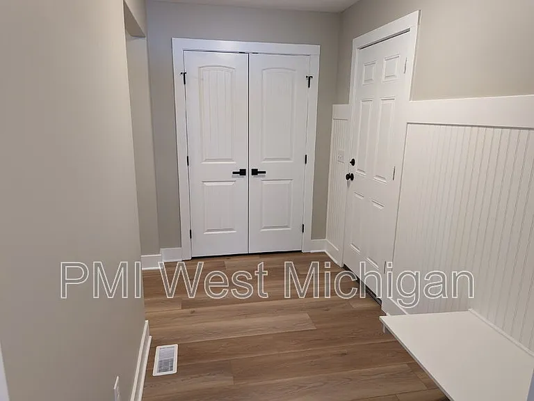 30 Ransom St SW — Photo 13