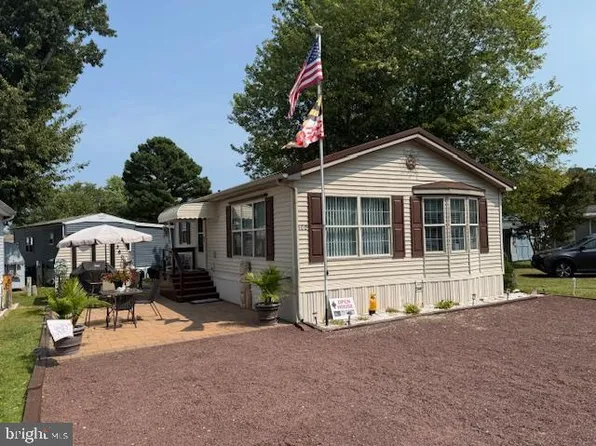 360 Timberline Cir, Berlin, MD 21811