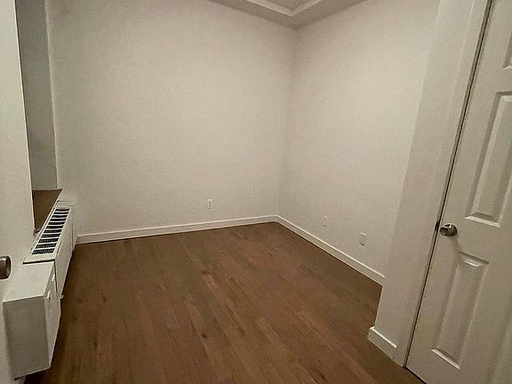 4th image of 106 Fulton St APT 12B
