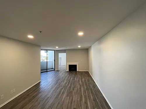 Floor plan 313