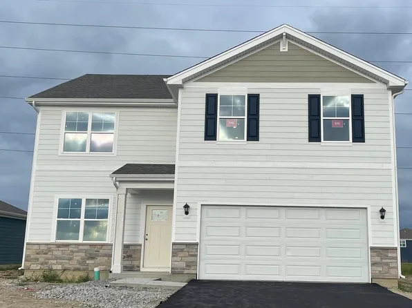 10669 Blaine St, Crown Point, IN 46307