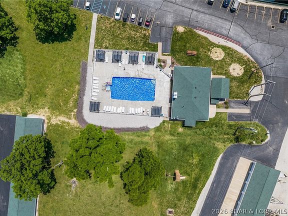 5th image of 222 Park Place Ln Unit 1C