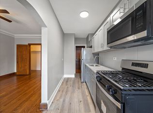 1425 North Ave #302, Waukegan, IL 60085