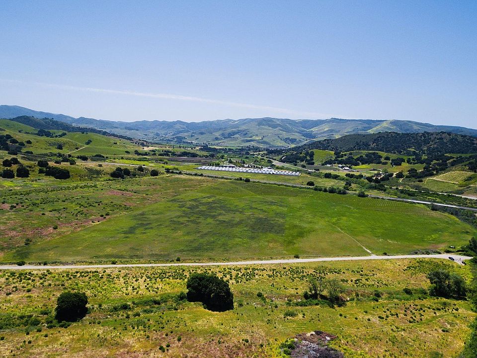 2nd image of 1066 Drum Canyon Rd