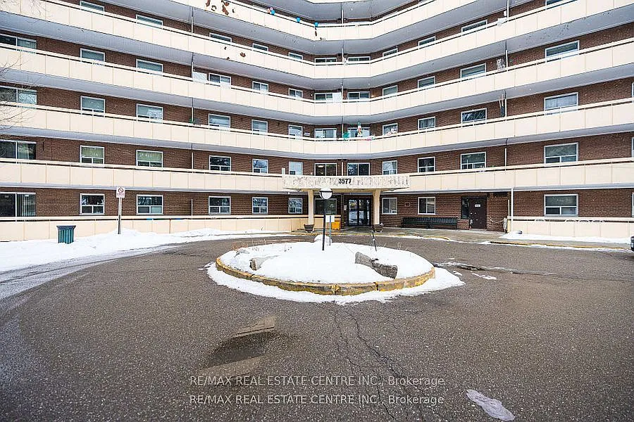 2 bed, $2,550 — Photo 2