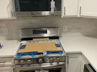 1 Frederick Ln, Ewing, NJ 08628