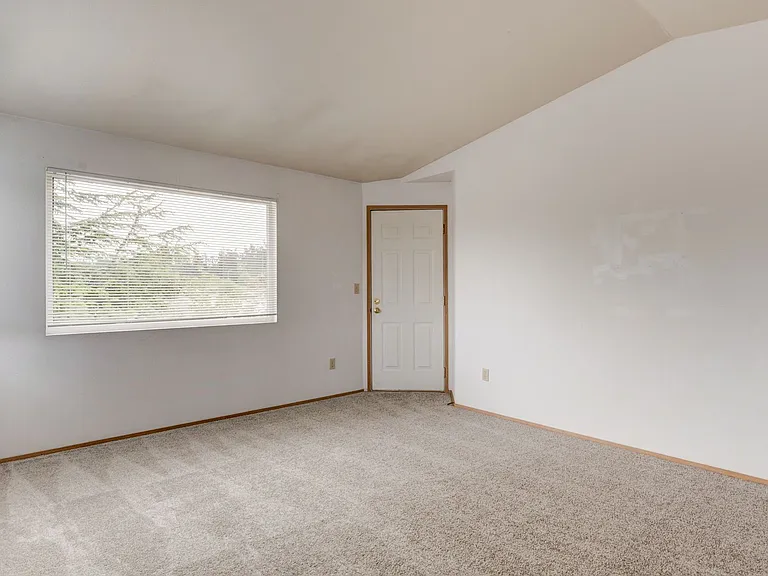 651 NE Ellis Way #A201 — Photo 5