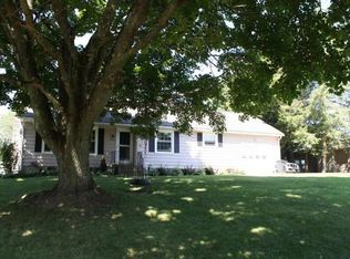 13 Hilltop Dr, Mount Vernon, OH 43050