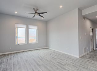 2420 S Zuni St, Englewood, CO 80110
