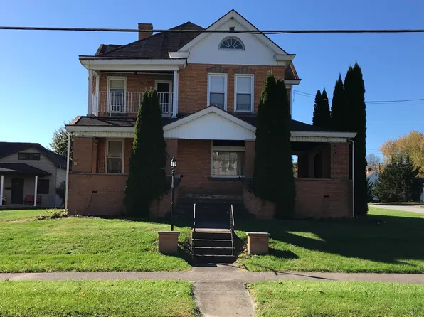 545 N Main St, Masontown, PA 15461