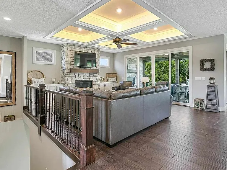 4204 Muirfield Ct — Photo 8
