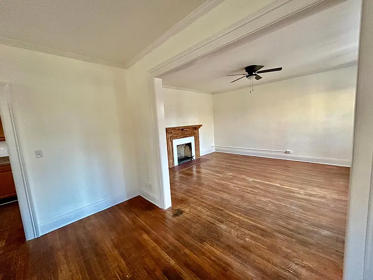 195 W Hampton Ave #197 — Photo 2