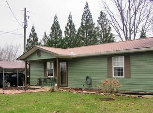 371 Brown Gap Cemetery Rd, Trenton, GA 30752