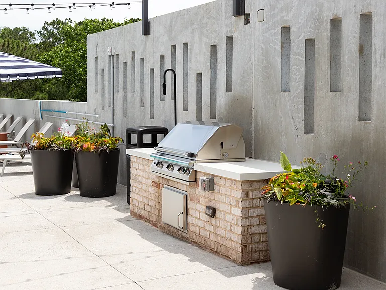 Solis Kennesaw — Photo 28