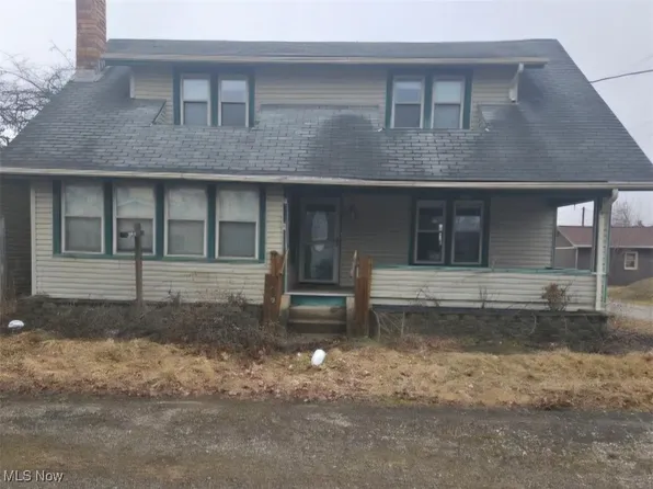 269 Paris Ave SE, Paris, OH 44669