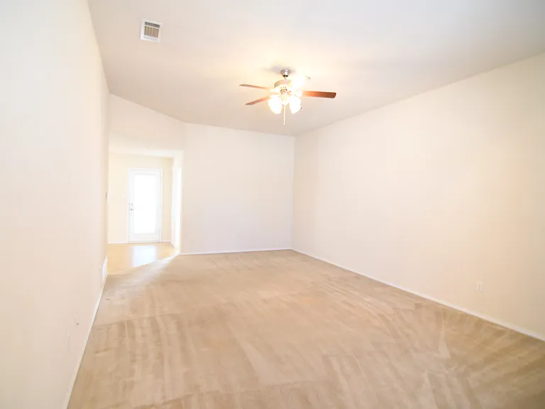 7207 Freedom Dr — Photo 12
