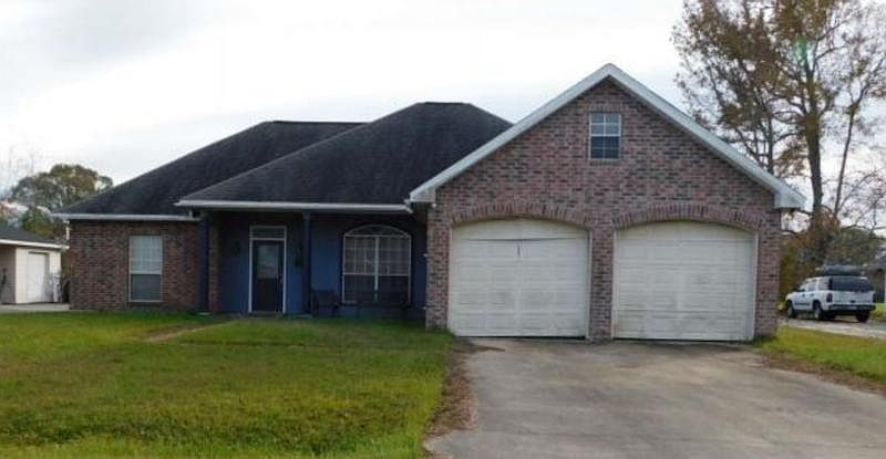 1st image of 328 Herlil Cir