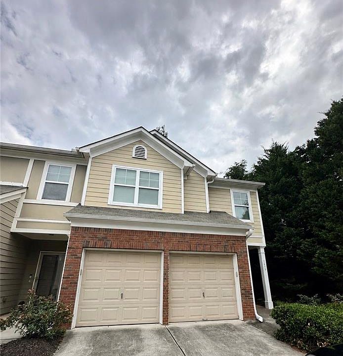 1st image of 1619 Park Brooke Cir #10